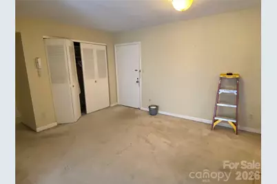 1323 Queens Road #208, Charlotte, NC 28207 - Photo 5
