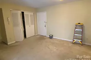 1323 Queens Rd, Charlotte, NC 28207 - Photo 5