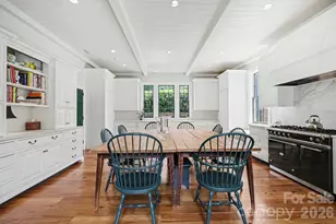 1401 Queens Rd W, Charlotte, NC 28207 - Photo 11