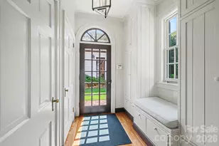 1401 Queens Rd W, Charlotte, NC 28207 - Photo 13
