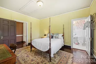 1401 Queens Rd W, Charlotte, NC 28207 - Photo 27