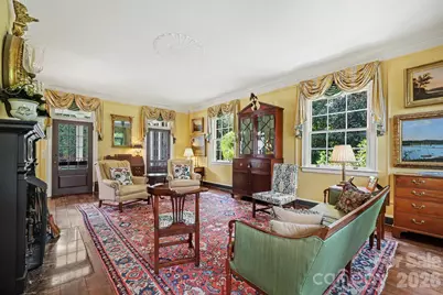1401 Queens Road W, Charlotte, NC 28207 - Photo 19