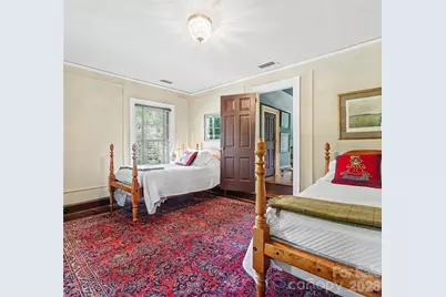 1401 Queens Road W, Charlotte, NC 28207 - Photo 31