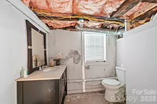 424 S York St, Gastonia, NC 28052 - Photo 35