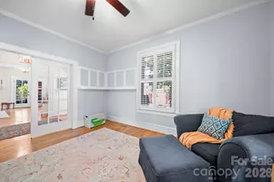 424 S York St, Gastonia, NC 28052 - Photo 5