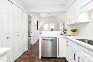 5009 Sharon Rd, Charlotte, NC 28210 - Photo 13