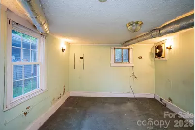 91 Clingman Avenue, Asheville, NC 28801 - Photo 13