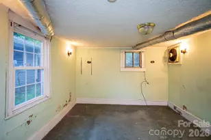 91 Clingman Ave, Asheville, NC 28801 - Photo 13