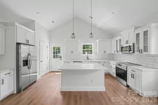1709 College Plaza Blvd, Rock Hill, SC 29730 - Photo 3