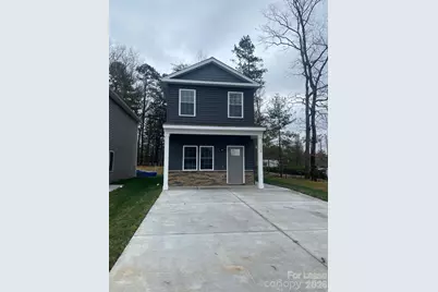 2610 14th Street NE, Hickory, NC 28601 - Photo 1