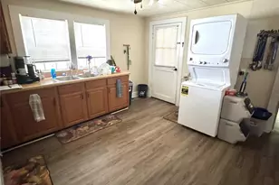 410 Spring St, Denton, NC 27239 - Photo 13