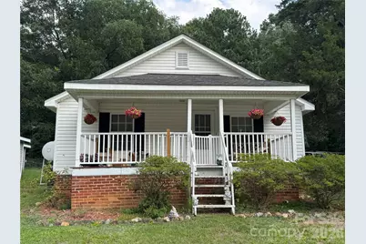 410 Spring Street, Denton, NC 27239 - Photo 1