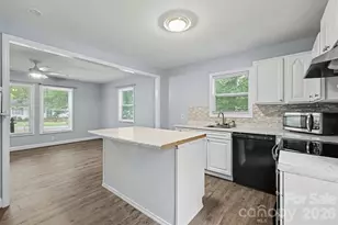 802 Stowe Dr, Lowell, NC 28098 - Photo 11