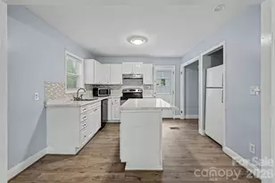 802 Stowe Dr, Lowell, NC 28098 - Photo 13