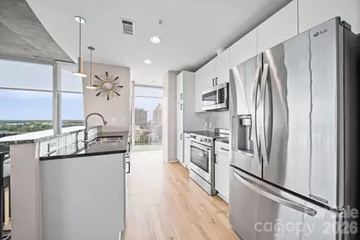 210 N Church Street #1414, Charlotte, NC 28202 - Photo 9