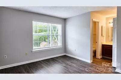 8024 Tremaine Court, Charlotte, NC 28227 - Photo 7