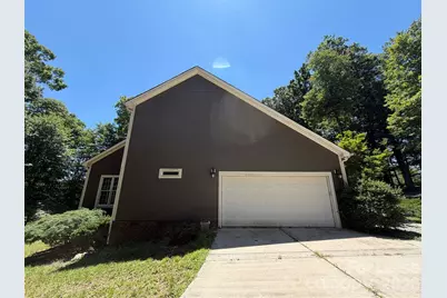 150 Manitou Trail, Statesville, NC 28677 - Photo 3