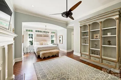 1136 Queens Road, Charlotte, NC 28207 - Photo 15