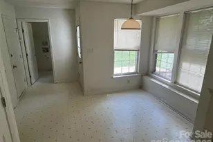 5326 Groveton Ct, Charlotte, NC 28269 - Photo 11