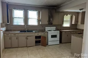 1612 N Main St, Salisbury, NC 28144 - Photo 15
