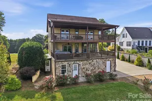 1037 S Main St, Mars Hill, NC 28754 - Photo 3