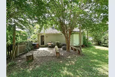 7813 Bridle Court, Charlotte, NC 28216 - Photo 19