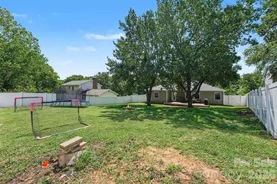 11525 Waterflower Lane, Charlotte, NC 28262 - Photo 25