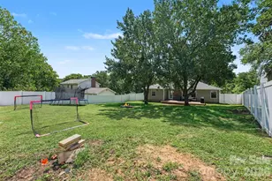 11525 Waterflower Ln, Charlotte, NC 28262 - Photo 25