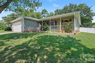 11525 Waterflower Ln, Charlotte, NC 28262 - Photo 3