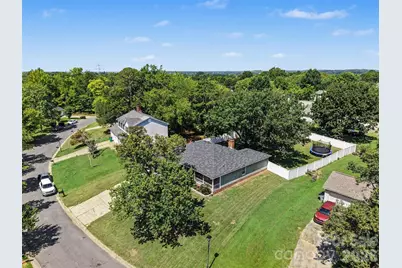 11525 Waterflower Lane, Charlotte, NC 28262 - Photo 27