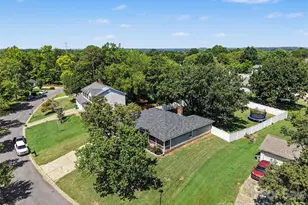 11525 Waterflower Ln, Charlotte, NC 28262 - Photo 27