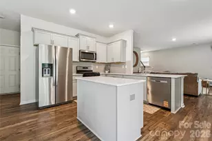 3719 Stanley Crk Dr, Mount Holly, NC 28120 - Photo 11