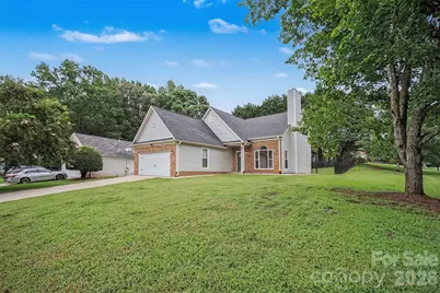 8500 Woodhill Manor Court, Charlotte, NC 28215 - Photo 13