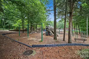 8500 Woodhill Manor Ct, Charlotte, NC 28215 - Photo 45