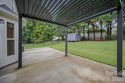 8500 Woodhill Manor Court, Charlotte, NC 28215 - Photo 37