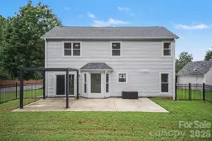 8500 Woodhill Manor Ct, Charlotte, NC 28215 - Photo 39