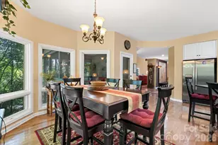 107 Spruce Ln, Zirconia, NC 28790 - Photo 19