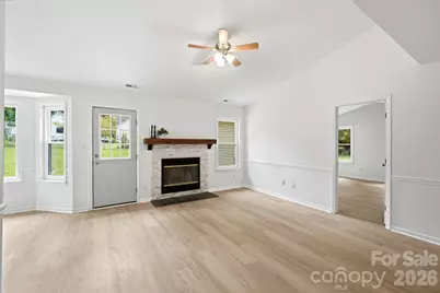 2730 Briar Trail Court, Matthews, NC 28104 - Photo 9