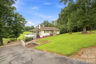 1714 Lazenby St, Newton, NC 28658 - Photo 3