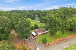 1714 Lazenby St, Newton, NC 28658 - Photo 39