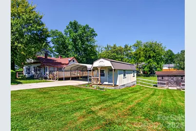 110 E Price Street, Hendersonville, NC 28739 - Photo 35