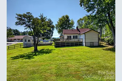 110 E Price Street, Hendersonville, NC 28739 - Photo 5