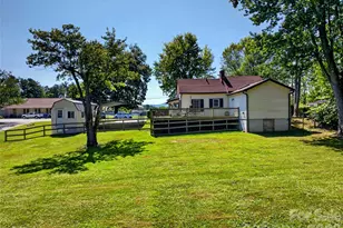 110 E Price St, Hendersonville, NC 28739 - Photo 5