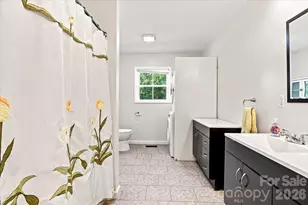 2 Elkmont Pl, Asheville, NC 28804 - Photo 17
