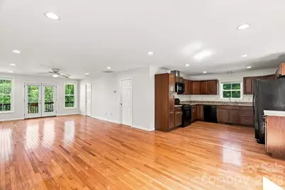 2 Elkmont Place, Asheville, NC 28804 - Photo 5