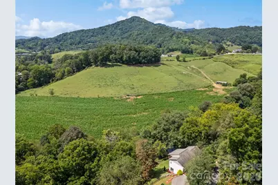 404 Loop Road, Clyde, NC 28721 - Photo 47