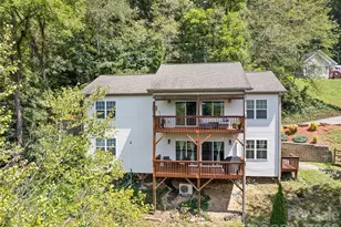 404 Loop Rd, Clyde, NC 28721 - Photo 41