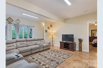 404 Loop Road, Clyde, NC 28721 - Photo 25