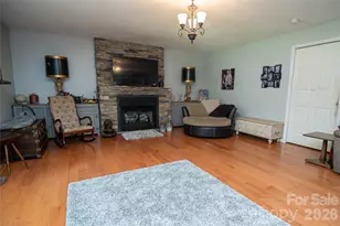 100 Woodlea Dr, Morganton, NC 28655 - Photo 15