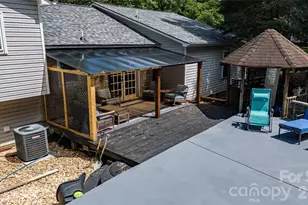 100 Woodlea Dr, Morganton, NC 28655 - Photo 5